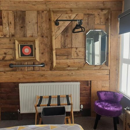 Отель Carpenters Arms Бостон Экстерьер фото