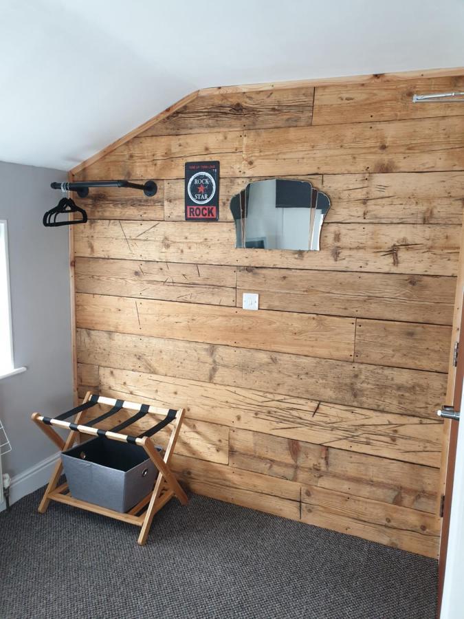 Отель Carpenters Arms Бостон Экстерьер фото